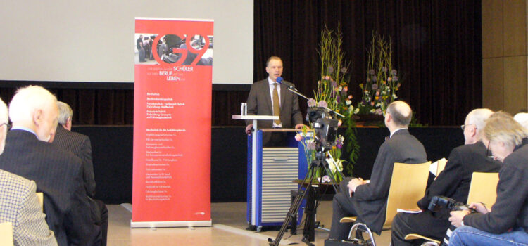 75-Jahr-Feier der Gewerbeschule Kfz-Technik