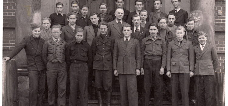 Klassenfoto der Kr-1947-6