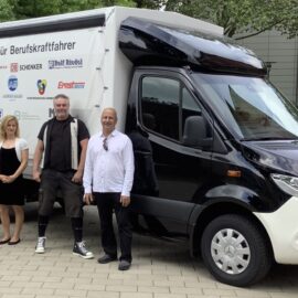 Neues Ausbildungsfahrzeug für Berufskraftfahrer