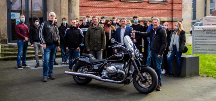 Neue BMW R18 für die BS16